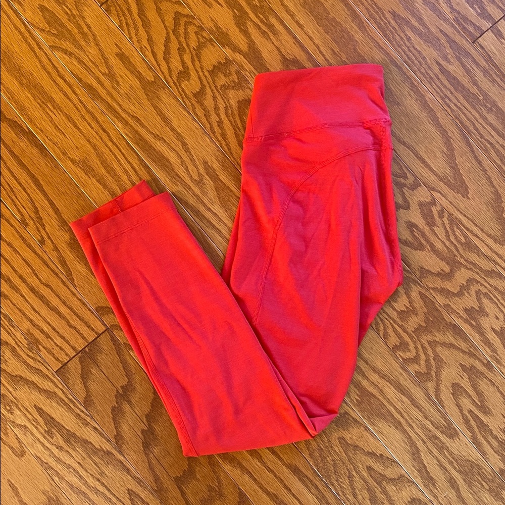 Outdoor Voices Red Leggings 3/4 length size small